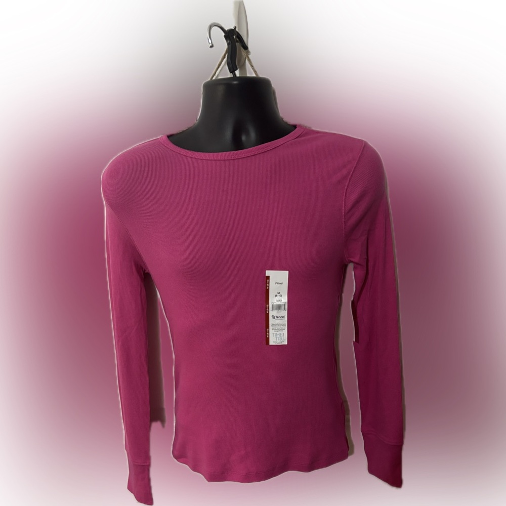 Time and Tru Fuchsia Long Sleeve Tee